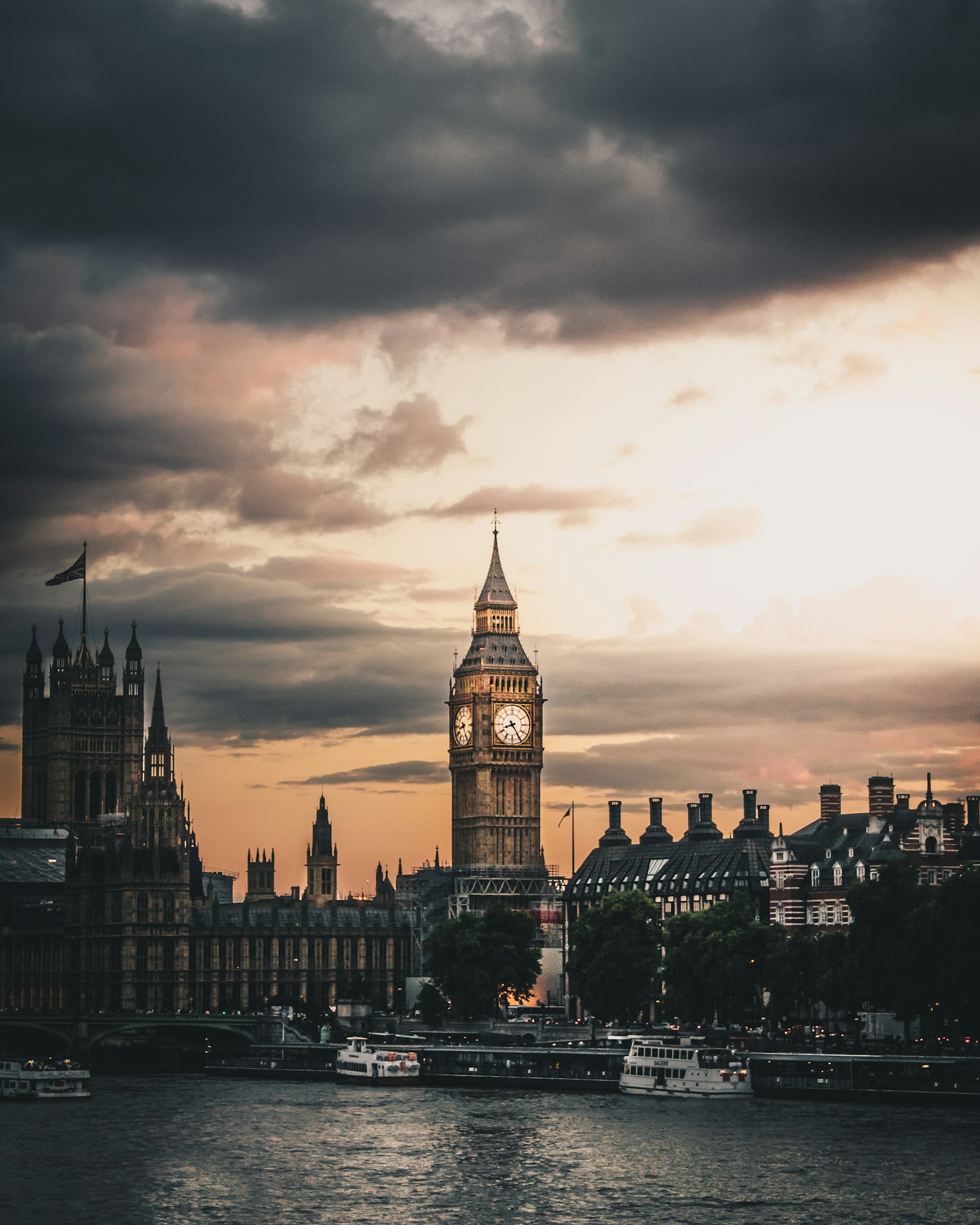 Big Ben and the Palace of Westminster, London, home of the LGL methodology